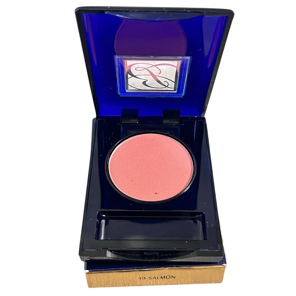 ESTEE LAUDER Two-in-One Eyeshadow Wet/Dry in 19 SALMON ~ NIB - Picture 1 of 6
